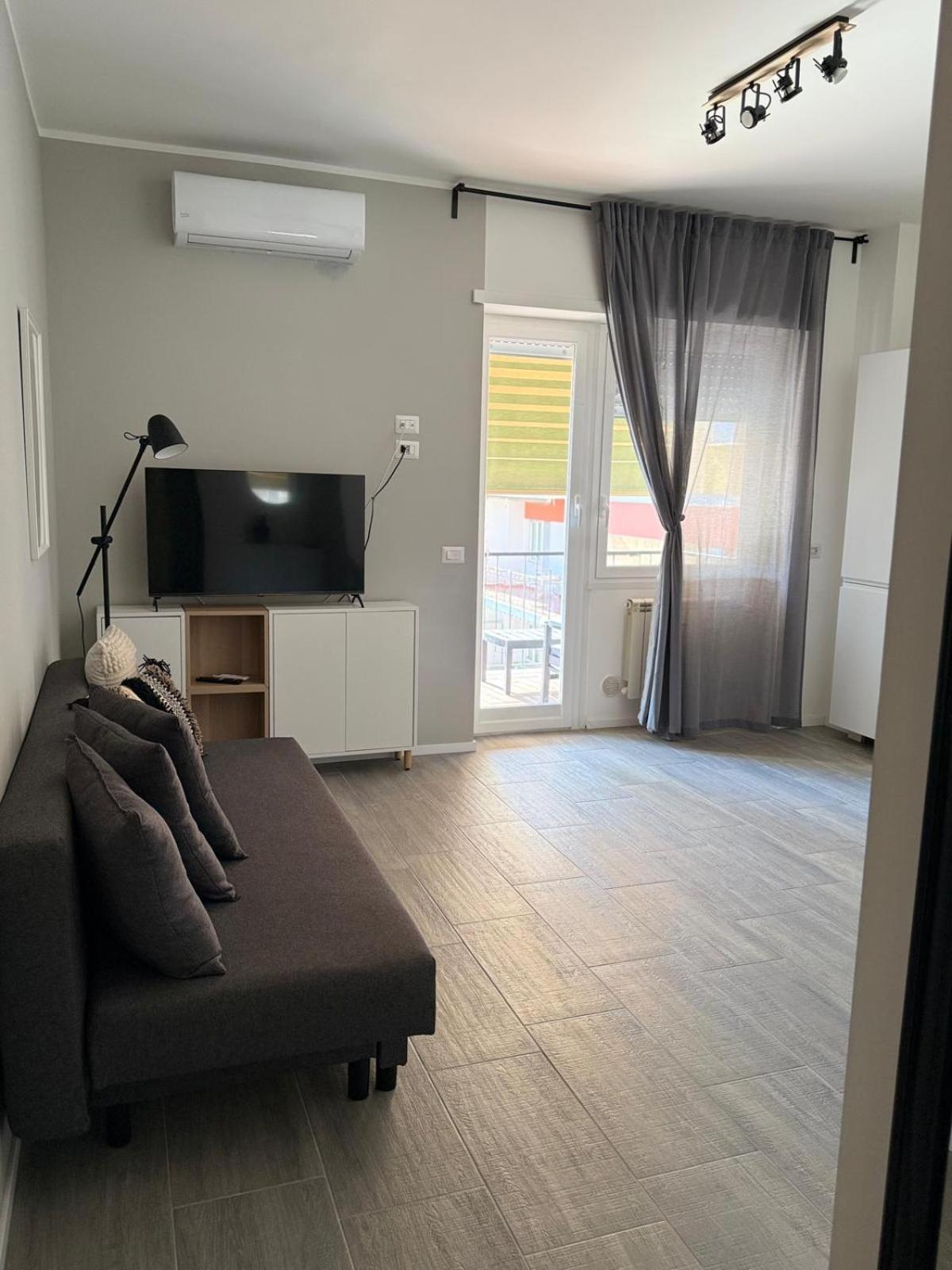 Tiburtina Flam Guest House Rom Exterior foto